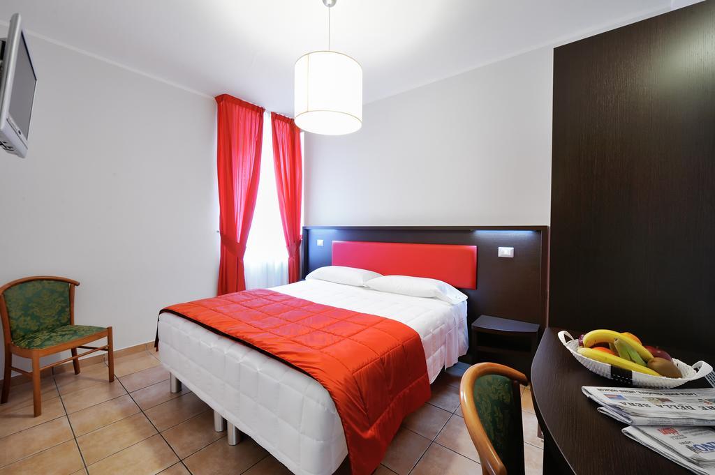Hotel Al Corso Legnano Phòng bức ảnh