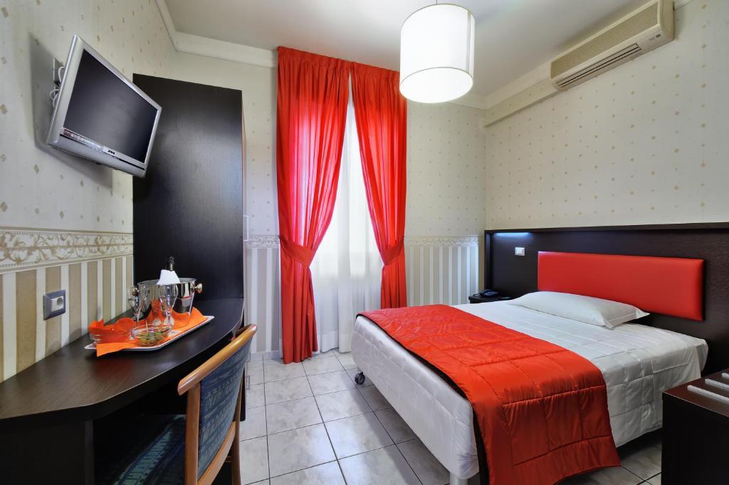 Hotel Al Corso Legnano Ngoại thất bức ảnh